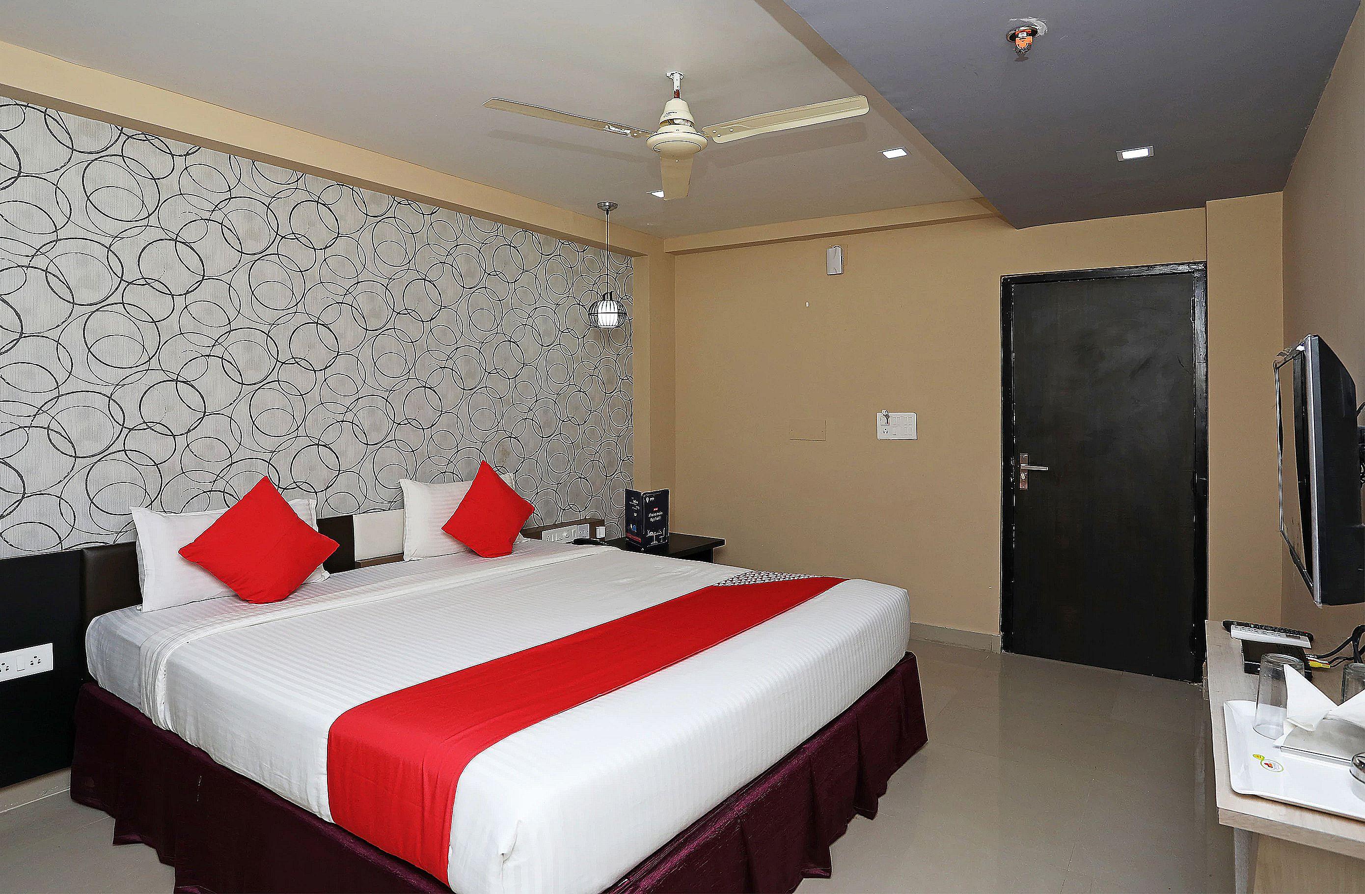 Super Capital O Sai Jagannath Hotel Khandagiri Buitenkant foto