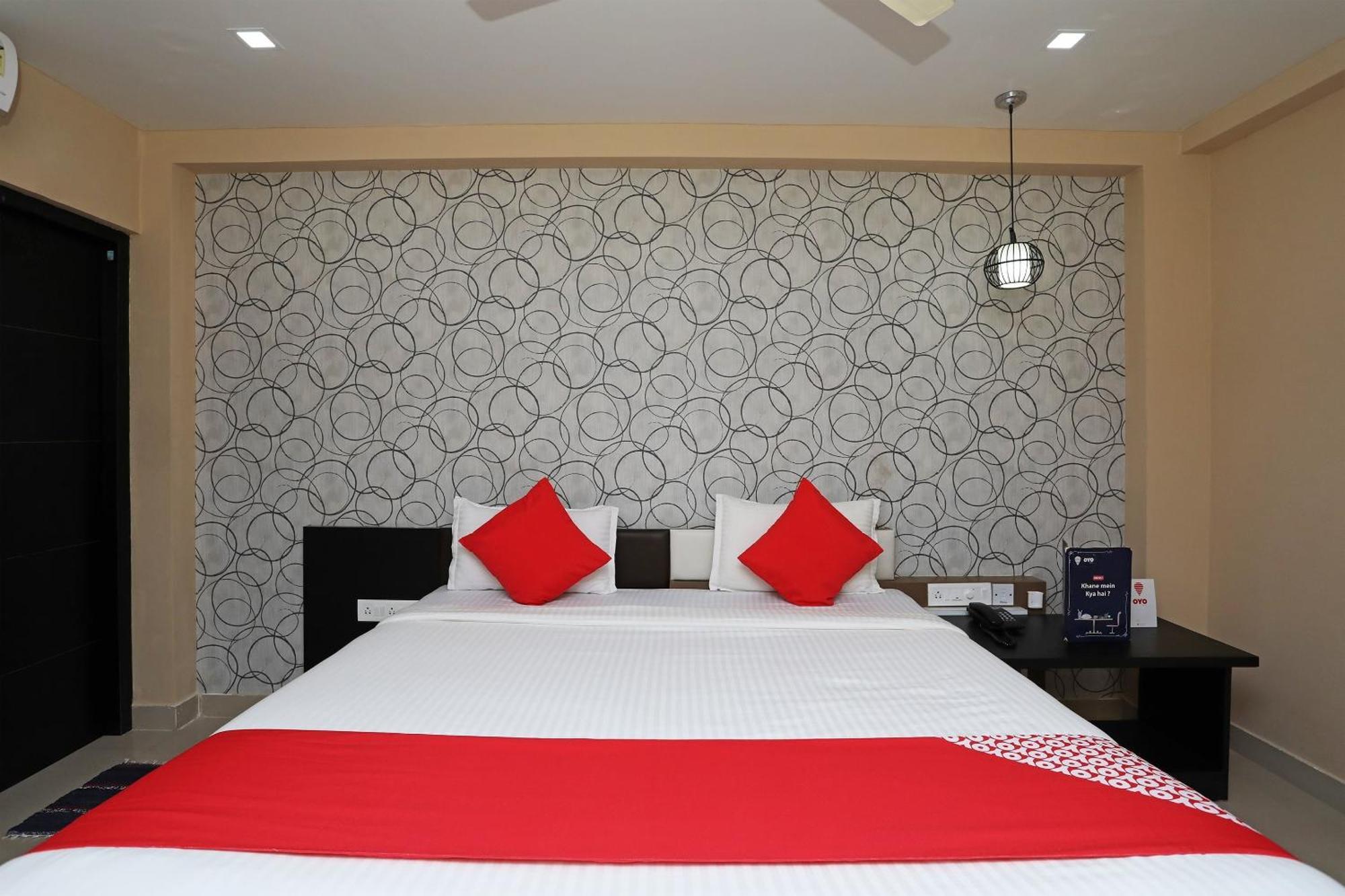 Super Capital O Sai Jagannath Hotel Khandagiri Buitenkant foto
