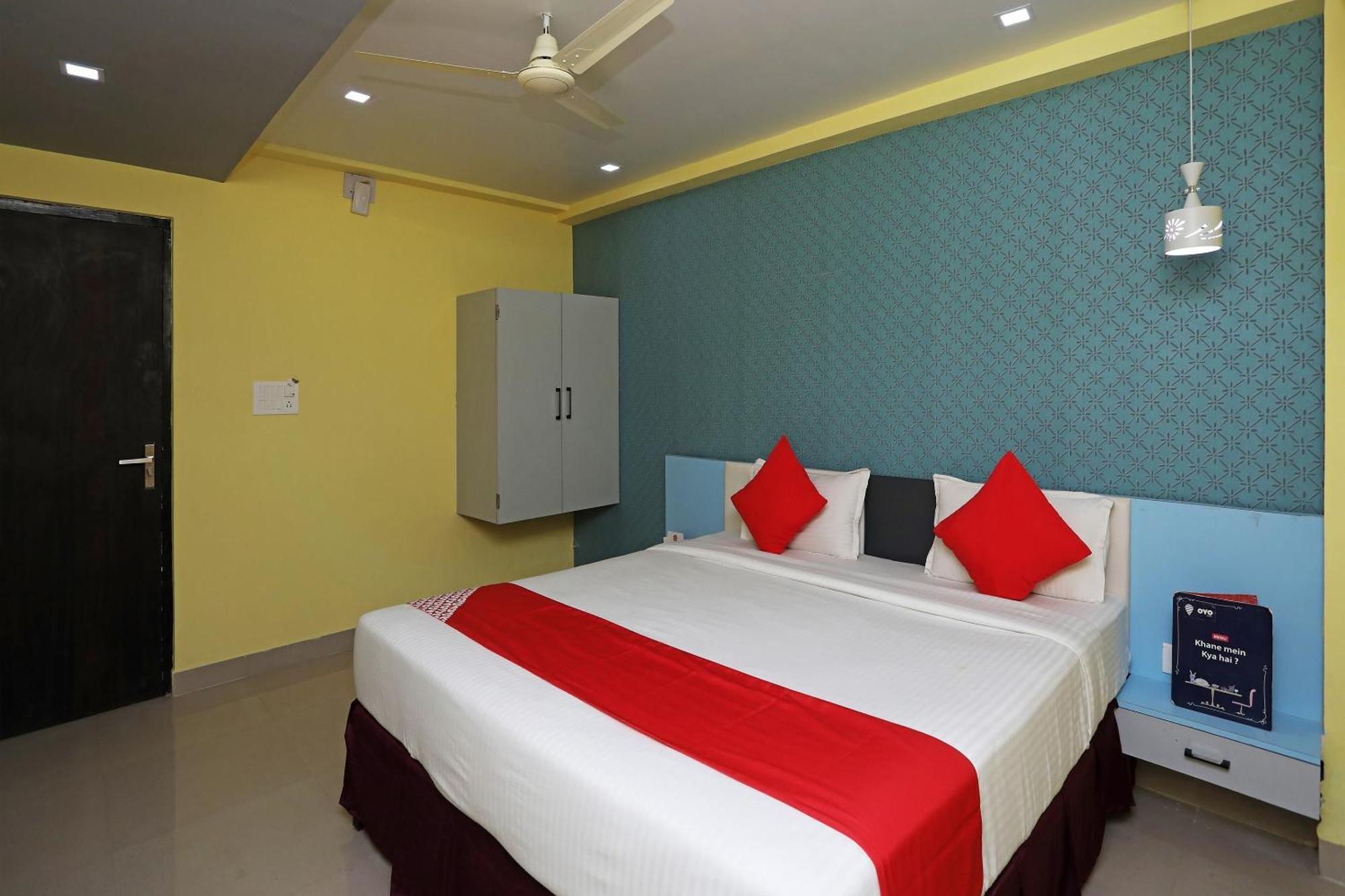 Super Capital O Sai Jagannath Hotel Khandagiri Buitenkant foto